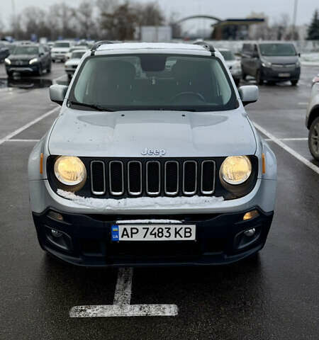 Серый Джип Ренегат, объемом двигателя 2.36 л и пробегом 190 тыс. км за 11000 $, фото 25 на Automoto.ua