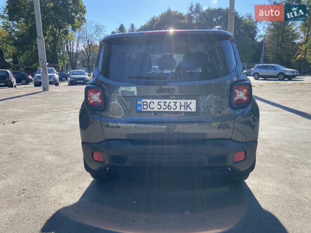 Серый Джип Ренегат, объемом двигателя 2.36 л и пробегом 160 тыс. км за 13900 $, фото 2 на Automoto.ua