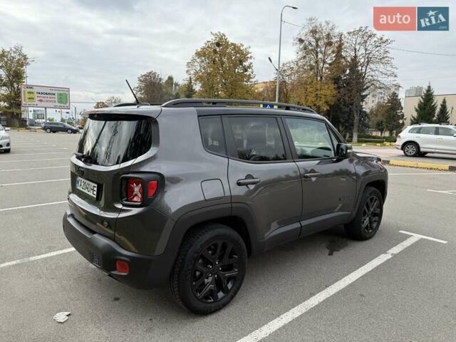Сірий Джип Ренегат, об'ємом двигуна 2.36 л та пробігом 156 тис. км за 13200 $, фото 3 на Automoto.ua