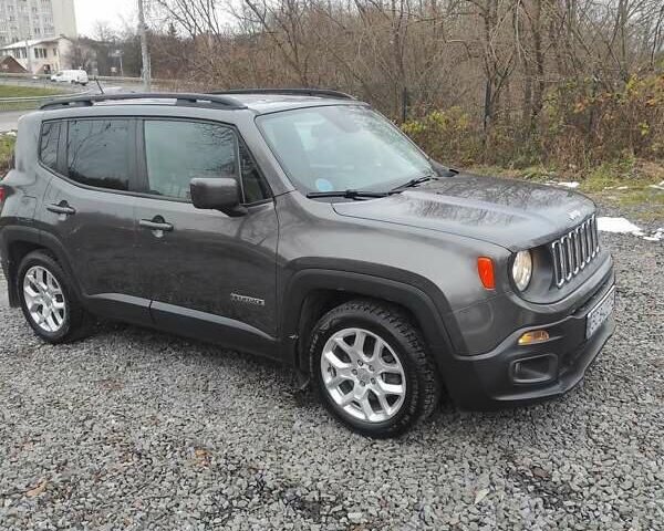 Серый Джип Ренегат, объемом двигателя 2.36 л и пробегом 67 тыс. км за 12600 $, фото 1 на Automoto.ua
