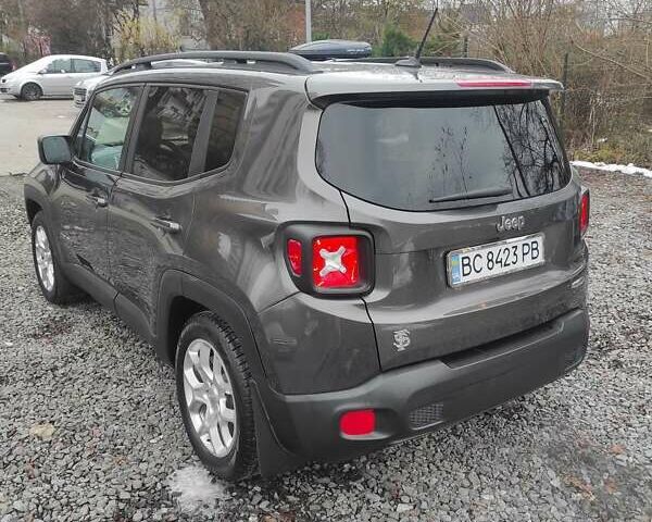 Серый Джип Ренегат, объемом двигателя 2.36 л и пробегом 67 тыс. км за 12600 $, фото 4 на Automoto.ua