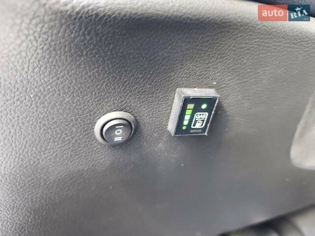 Серый Джип Ренегат, объемом двигателя 2.4 л и пробегом 168 тыс. км за 10900 $, фото 15 на Automoto.ua