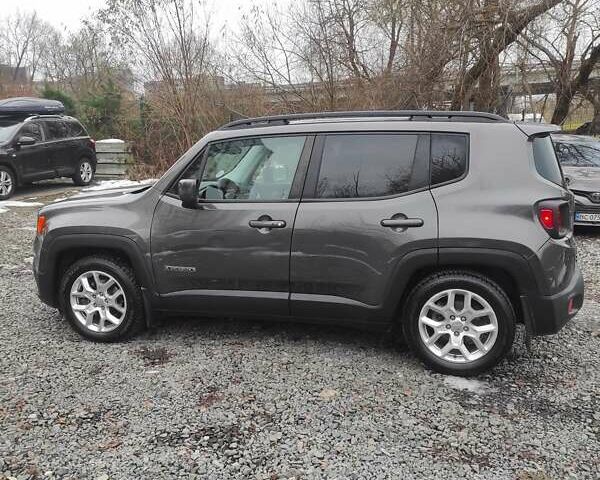 Серый Джип Ренегат, объемом двигателя 2.36 л и пробегом 67 тыс. км за 12600 $, фото 3 на Automoto.ua