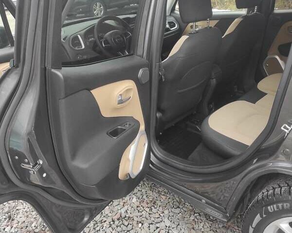 Серый Джип Ренегат, объемом двигателя 2.36 л и пробегом 67 тыс. км за 12600 $, фото 19 на Automoto.ua