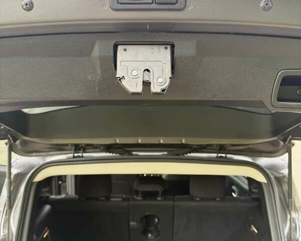 Сірий Джип Ренегат, об'ємом двигуна 2.36 л та пробігом 156 тис. км за 13200 $, фото 28 на Automoto.ua