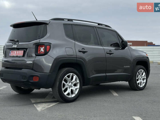 Серый Джип Ренегат, объемом двигателя 2.4 л и пробегом 194 тыс. км за 12999 $, фото 5 на Automoto.ua