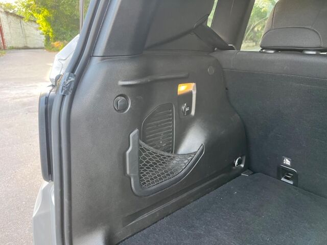 Серый Джип Ренегат, объемом двигателя 2.4 л и пробегом 106 тыс. км за 13490 $, фото 20 на Automoto.ua