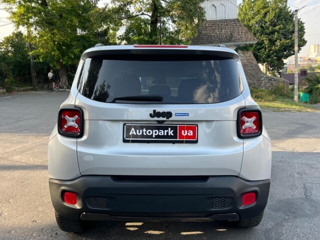 Серый Джип Ренегат, объемом двигателя 2.4 л и пробегом 106 тыс. км за 13490 $, фото 9 на Automoto.ua