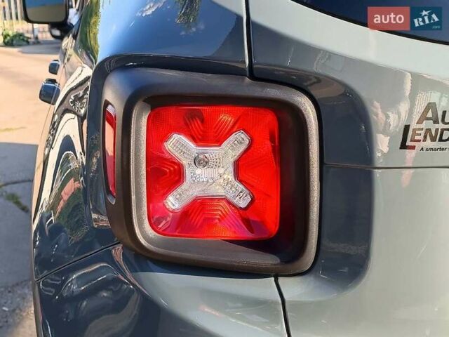 Сірий Джип Ренегат, об'ємом двигуна 2.4 л та пробігом 58 тис. км за 14790 $, фото 10 на Automoto.ua