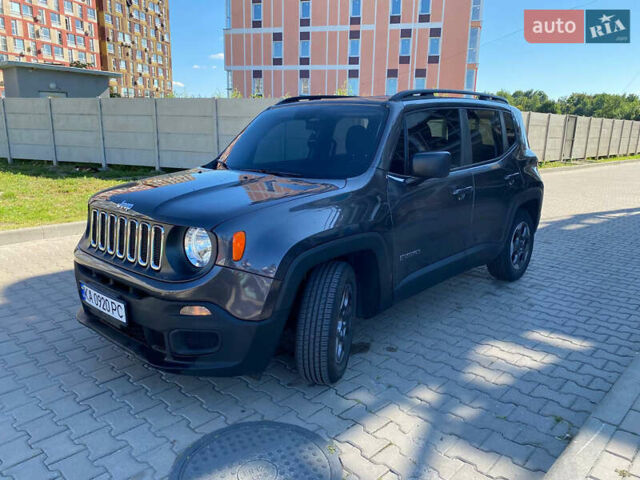 Сірий Джип Ренегат, об'ємом двигуна 2.36 л та пробігом 112 тис. км за 12300 $, фото 3 на Automoto.ua