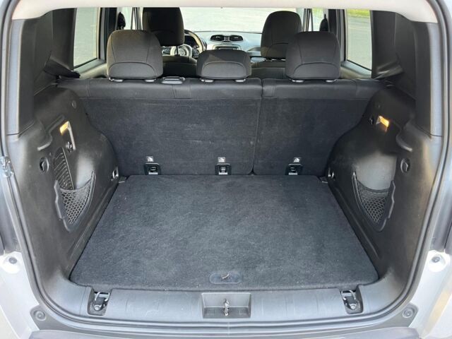 Серый Джип Ренегат, объемом двигателя 2.4 л и пробегом 106 тыс. км за 13490 $, фото 19 на Automoto.ua