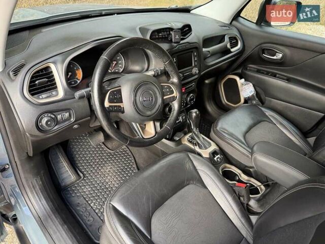 Серый Джип Ренегат, объемом двигателя 2.36 л и пробегом 72 тыс. км за 15334 $, фото 5 на Automoto.ua