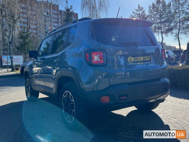 Серый Джип Ренегат, объемом двигателя 2.4 л и пробегом 118 тыс. км за 14700 $, фото 4 на Automoto.ua
