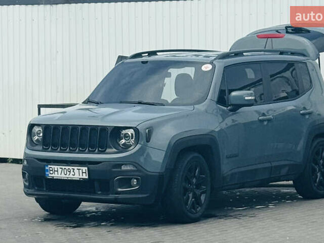 Серый Джип Ренегат, объемом двигателя 2.36 л и пробегом 97 тыс. км за 15000 $, фото 15 на Automoto.ua