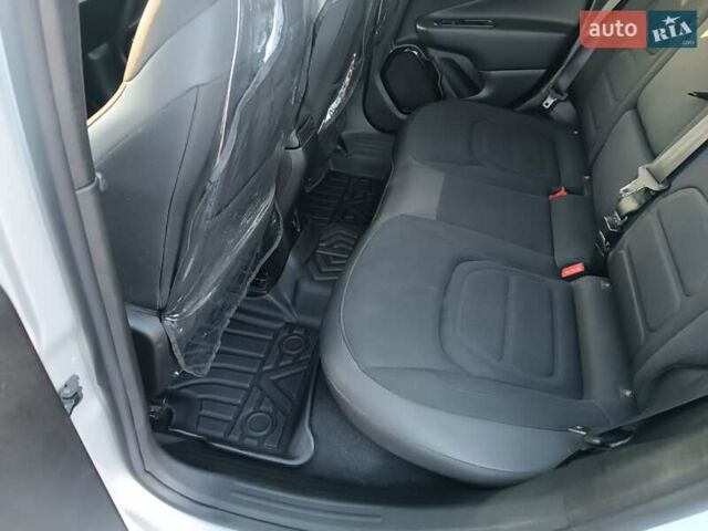 Джип Ренегат 2017 в Полтаве на Automoto.ua Серый Джип Ренегат, объемом двигателя 2.4 л и пробегом 109 тыс. км за 14650 $, фото 27 на Automoto.ua