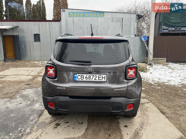 Сірий Джип Ренегат, об'ємом двигуна 2.4 л та пробігом 69 тис. км за 14600 $, фото 4 на Automoto.ua