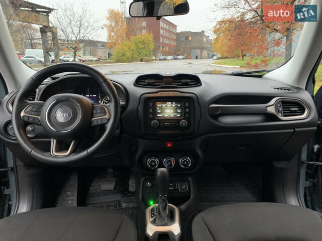 Серый Джип Ренегат, объемом двигателя 2.4 л и пробегом 133 тыс. км за 12900 $, фото 13 на Automoto.ua