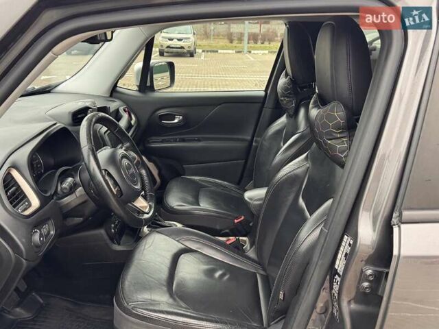 Серый Джип Ренегат, объемом двигателя 2.36 л и пробегом 233 тыс. км за 12900 $, фото 24 на Automoto.ua