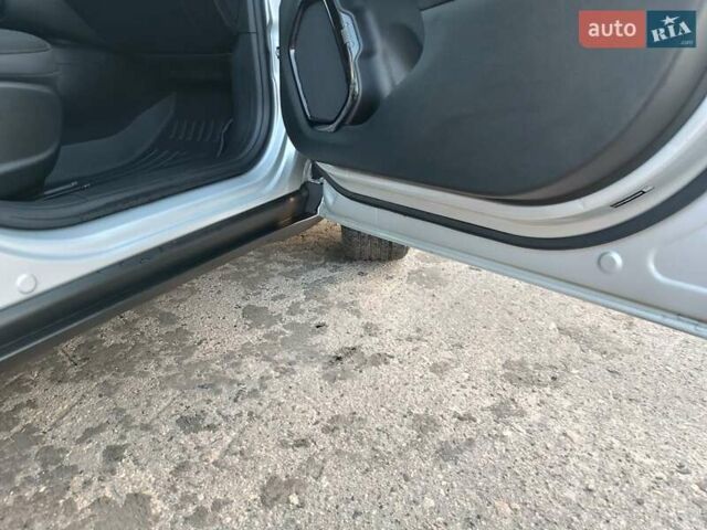 Джип Ренегат 2017 в Полтаве на Automoto.ua Серый Джип Ренегат, объемом двигателя 2.4 л и пробегом 109 тыс. км за 14650 $, фото 23 на Automoto.ua