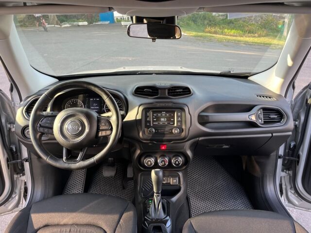 Серый Джип Ренегат, объемом двигателя 2.4 л и пробегом 106 тыс. км за 13490 $, фото 30 на Automoto.ua