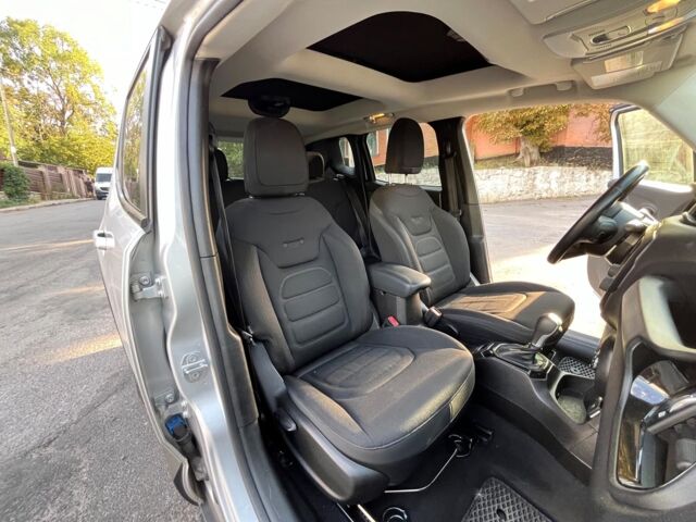 Серый Джип Ренегат, объемом двигателя 2.4 л и пробегом 106 тыс. км за 13490 $, фото 37 на Automoto.ua