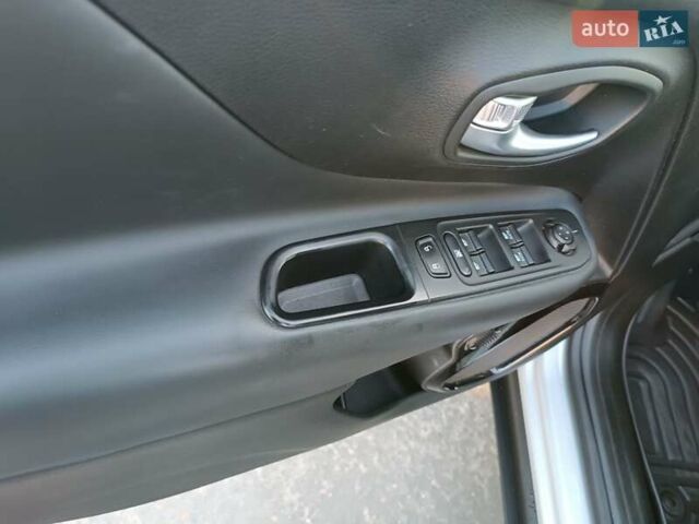 Джип Ренегат 2017 в Полтаве на Automoto.ua Серый Джип Ренегат, объемом двигателя 2.4 л и пробегом 109 тыс. км за 14650 $, фото 19 на Automoto.ua