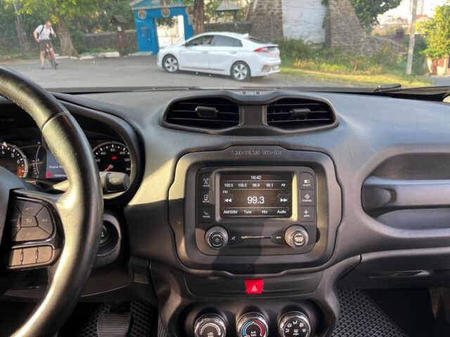 Серый Джип Ренегат, объемом двигателя 2.4 л и пробегом 106 тыс. км за 13490 $, фото 33 на Automoto.ua