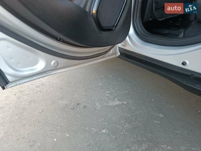 Джип Ренегат 2017 в Полтаве на Automoto.ua Серый Джип Ренегат, объемом двигателя 2.4 л и пробегом 109 тыс. км за 14650 $, фото 26 на Automoto.ua