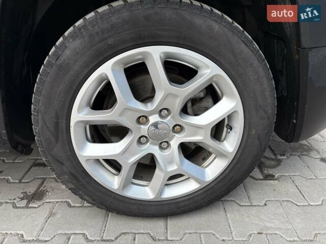 Серый Джип Ренегат, объемом двигателя 2.36 л и пробегом 73 тыс. км за 14400 $, фото 27 на Automoto.ua