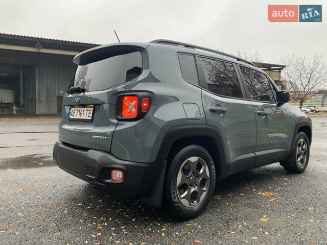 Серый Джип Ренегат, объемом двигателя 2.4 л и пробегом 133 тыс. км за 12900 $, фото 7 на Automoto.ua