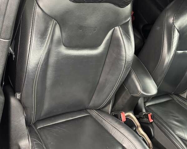 Серый Джип Ренегат, объемом двигателя 2.36 л и пробегом 233 тыс. км за 12900 $, фото 41 на Automoto.ua