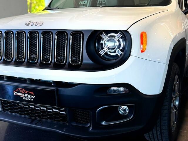 Серый Джип Ренегат, объемом двигателя 2.4 л и пробегом 116 тыс. км за 16000 $, фото 1 на Automoto.ua