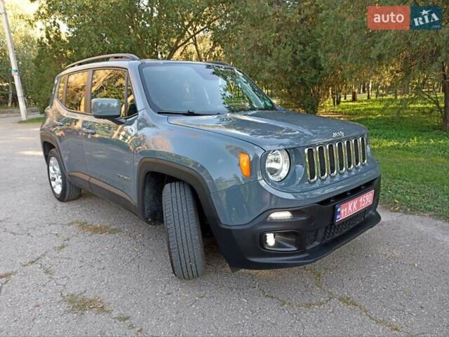 Серый Джип Ренегат, объемом двигателя 2.36 л и пробегом 132 тыс. км за 12500 $, фото 2 на Automoto.ua