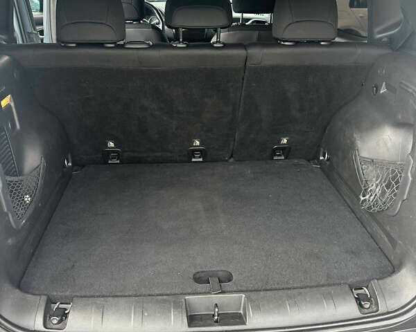 Джип Ренегат 2018 у Києві на Automoto.ua Сірий Джип Ренегат, об'ємом двигуна 2.36 л та пробігом 220 тис. км за 10500 $, фото 6 на Automoto.ua