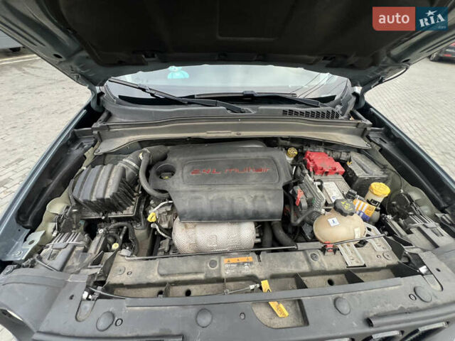 Серый Джип Ренегат, объемом двигателя 2.36 л и пробегом 155 тыс. км за 12500 $, фото 13 на Automoto.ua