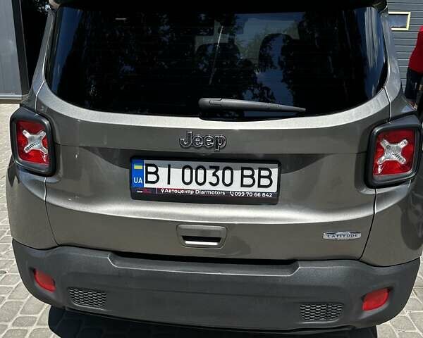 Серый Джип Ренегат, объемом двигателя 2.36 л и пробегом 133 тыс. км за 12700 $, фото 16 на Automoto.ua