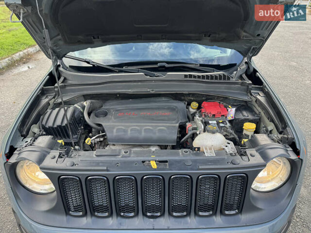 Джип Ренегат 2018 в Киеве на Automoto.ua Серый Джип Ренегат, объемом двигателя 2.36 л и пробегом 117 тыс. км за 14800 $, фото 27 на Automoto.ua