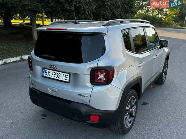 Серый Джип Ренегат, объемом двигателя 2.36 л и пробегом 72 тыс. км за 13500 $, фото 4 на Automoto.ua