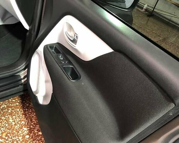 Серый Джип Ренегат, объемом двигателя 2.36 л и пробегом 133 тыс. км за 12700 $, фото 12 на Automoto.ua