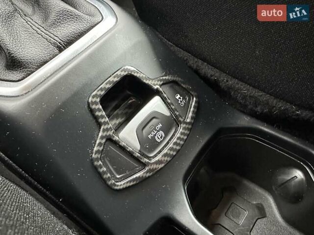 Серый Джип Ренегат, объемом двигателя 2.36 л и пробегом 105 тыс. км за 15999 $, фото 28 на Automoto.ua