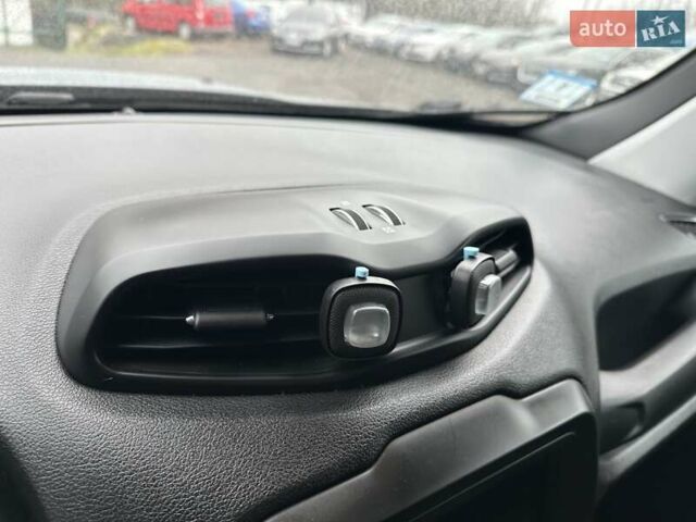 Серый Джип Ренегат, объемом двигателя 2.36 л и пробегом 105 тыс. км за 15999 $, фото 35 на Automoto.ua