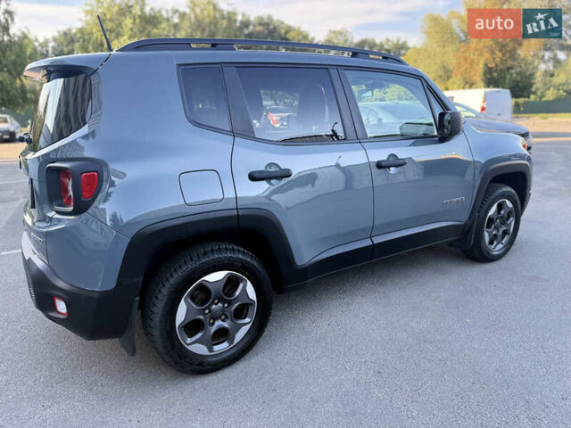 Серый Джип Ренегат, объемом двигателя 2.36 л и пробегом 211 тыс. км за 11300 $, фото 12 на Automoto.ua