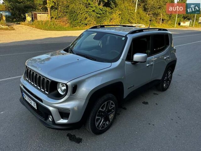 Серый Джип Ренегат, объемом двигателя 2.36 л и пробегом 72 тыс. км за 13500 $, фото 1 на Automoto.ua