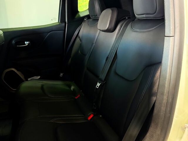 Серый Джип Ренегат, объемом двигателя 2.4 л и пробегом 116 тыс. км за 16000 $, фото 6 на Automoto.ua