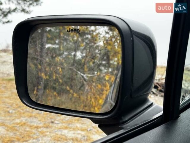 Сірий Джип Ренегат, об'ємом двигуна 2.4 л та пробігом 57 тис. км за 16200 $, фото 14 на Automoto.ua