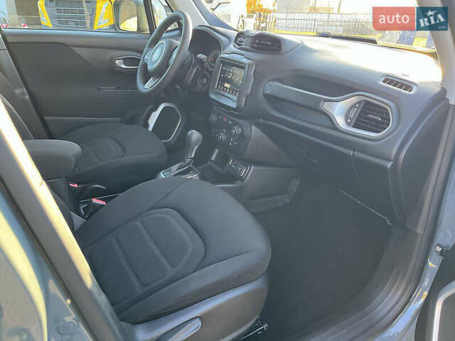 Серый Джип Ренегат, объемом двигателя 2.36 л и пробегом 110 тыс. км за 14100 $, фото 15 на Automoto.ua