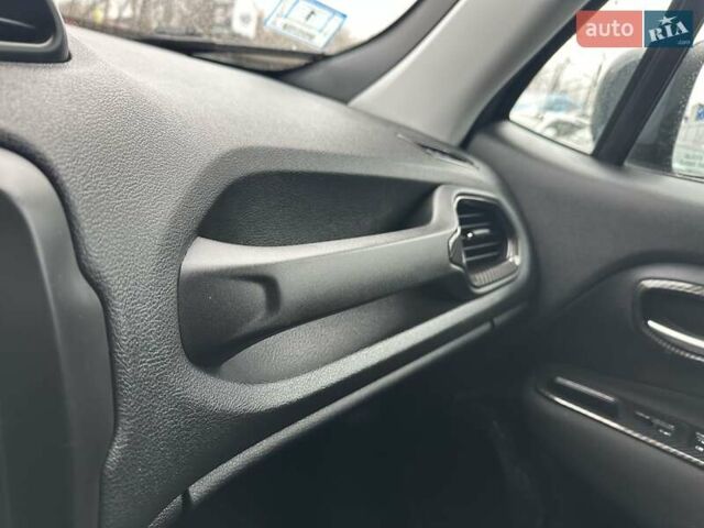 Серый Джип Ренегат, объемом двигателя 2.36 л и пробегом 105 тыс. км за 15999 $, фото 39 на Automoto.ua