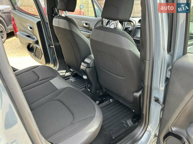 Серый Джип Ренегат, объемом двигателя 2.36 л и пробегом 21 тыс. км за 15200 $, фото 10 на Automoto.ua