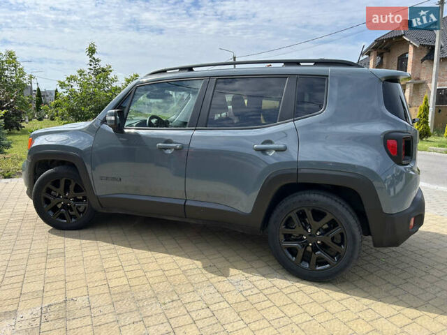 Серый Джип Ренегат, объемом двигателя 2.36 л и пробегом 21 тыс. км за 15200 $, фото 4 на Automoto.ua