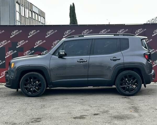 Серый Джип Ренегат, объемом двигателя 2.36 л и пробегом 81 тыс. км за 13700 $, фото 4 на Automoto.ua